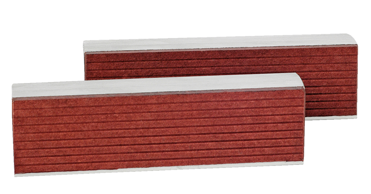 Die Schraubstockbacken mit Magnetstreifen aus rotem Filz der Baureihe 545F zur Nutzung mit den Baureihen 520, 525 und 530